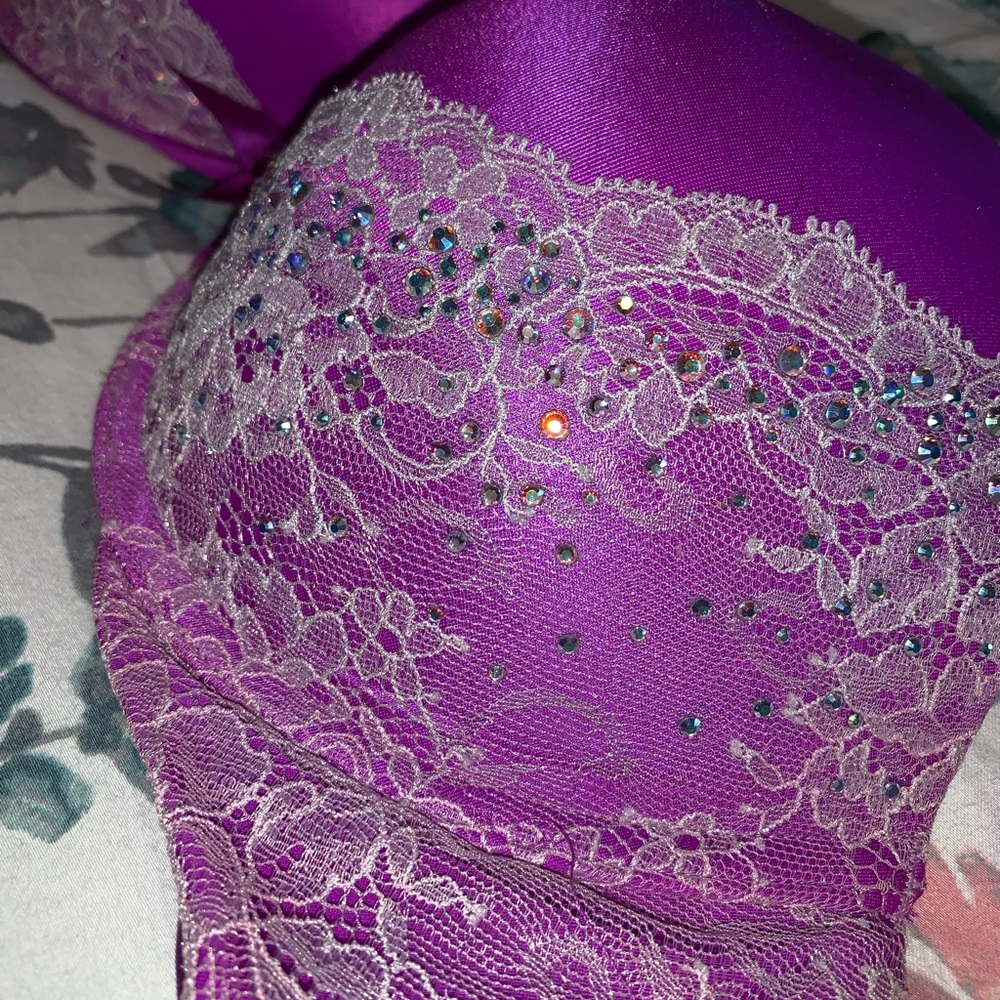 38C Very Sexy Crystal Push-Up